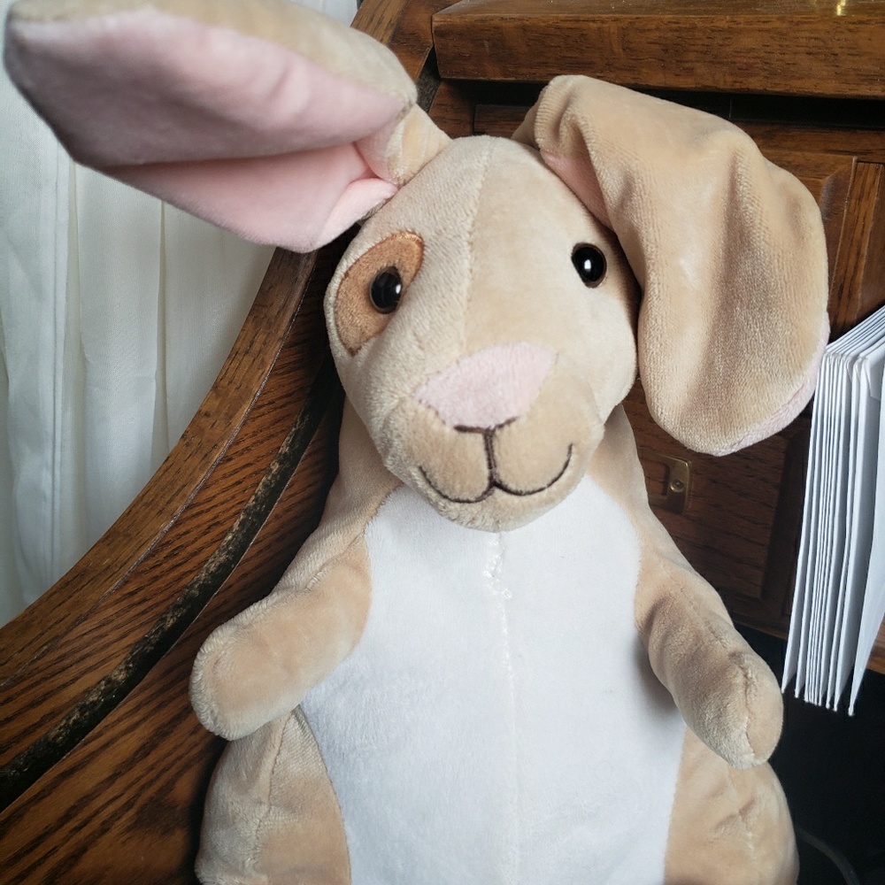 Meet your Posher, April